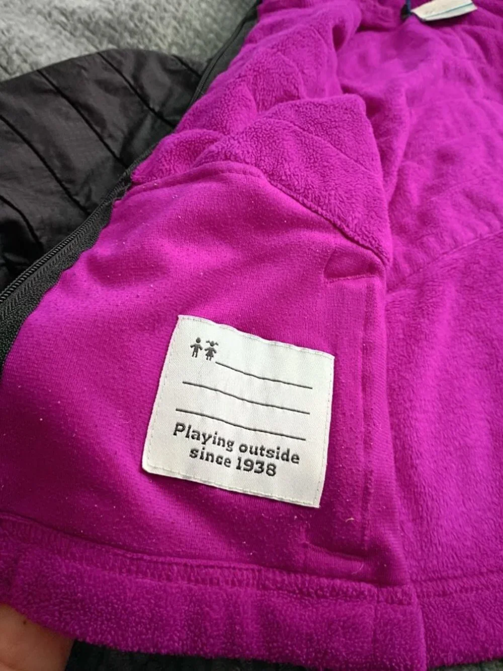 Columbia Kids Hooded Fleece Jacket – Size XS (Black/Pink Purple)
